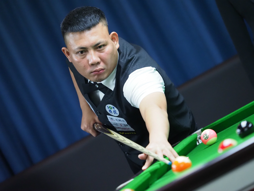 出现明显偏 出现明显偏