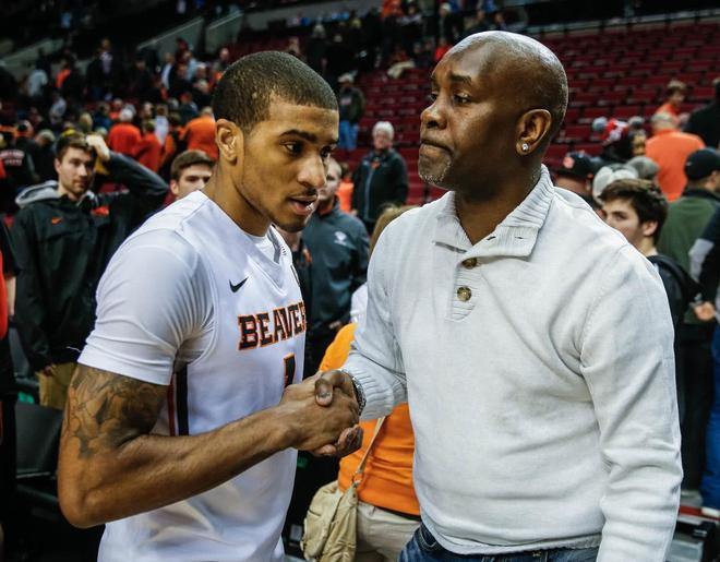 平台侧以会 平台侧以会